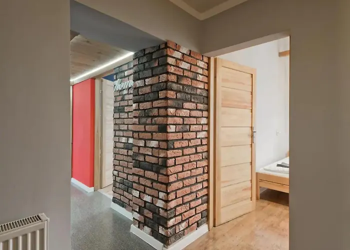 2-Bedroom Apartment - 51 Dietla Street