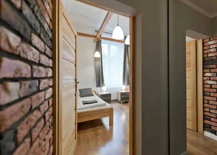 2-Bedroom Apartment - 51 Dietla Street