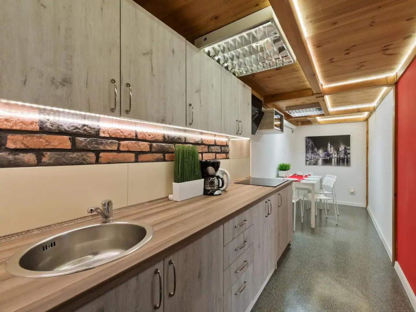 2-bedroom - 51 Dietla Street * Krakov